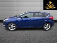 Begagnad Ford Focus Titanium 120 HK (88 kW) 2017 Blå Halvkombi