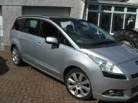 Used Peugeot 5008 Allure 2012 Silver MPV