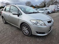 Used Toyota Auris T3 124 HP (91 kW) 2008 Silver Hatchback