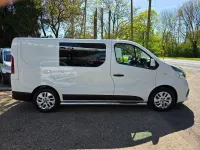 Used Nissan NV300 Tekna 125 HP (91 kW) 2019 White Van
