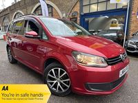 Begagnad VW Touran 150 HK (110 kW) 2014 Röd Minibuss