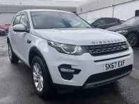 Used Land Rover Discovery 5 SE 180 HP (132 kW) 2017 White SUV