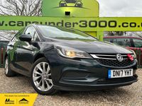 Used Vauxhall Astra Design Edition 105 HP (77 kW) 2017 Green Estate