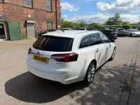 Used Vauxhall Insignia Elite 2015 White Estate
