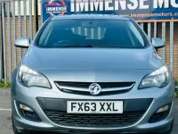 Begagnad Vauxhall Astra 2013 Silver Halvkombi
