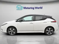 Begagnad Nissan Leaf Tekna 159 kW (217 HK) 2020 Halvkombi