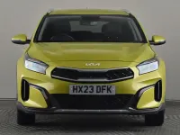Usado Kia XCeed 139 HP (102 kW) 2023 Amarelo SUV