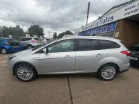 Used Ford Focus Zetec 125 HP (91 kW) 2011 Silver Estate
