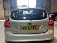 Used Ford Focus Titanium 115 HP (84 kW) 2014 Silver Hatchback