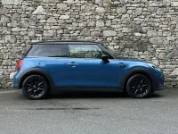 Used Mini Cooper Classic 134 HP (98 kW) 2022 Blue Hatchback