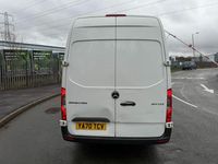 Begagnad Mercedes Sprinter Progressive 2021 Vit Van