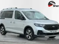 Usado Ford Grand Tourneo Connect Active 122 HP (89 kW) 2023 Prateado Monovolume
