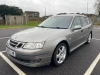 Begagnad Saab 9-3 Vector 2007 Grå Kombi
