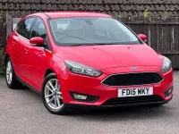 Used Ford Focus Zetec 98 HP (72 kW) 2015 Red Hatchback