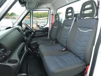 Used Iveco Daily 136 HP (100 kW) 2021 White