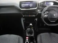 Used Peugeot 2008 Allure 131 HP (96 kW) 2024 Grey SUV