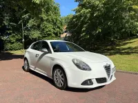 Used Alfa Romeo Giulietta Veloce 140 HP (102 kW) 2012 White Hatchback