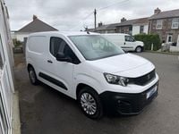 Used Peugeot Partner 100 HP (73 kW) 2020 White MPV
