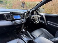 Used Toyota RAV4 2018 White Estate