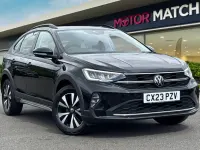 Begagnad VW Taigo S 2023 Svart SUV