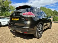 Used Nissan X-Trail Tekna 130 HP (95 kW) 2015 Green SUV