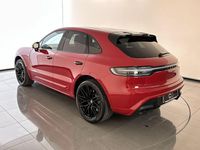 Used Porsche Macan 434 HP (319 kW) 2023 Red SUV