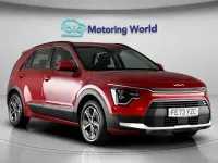 Używany Kia Niro 141 KM (103 kW) 2023 Czerwony SUV
