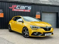 Used Renault Mégane IV R.S. 300 HP (220 kW) 2021 Yellow Hatchback