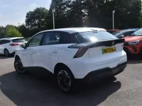 Used MG MG4 EV SE 2023 White Hatchback