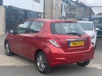Used Toyota Yaris Plus 99 HP (72 kW) 2014 Red Hatchback