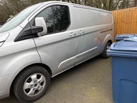 Usado Ford Transit Custom Limited 130 HP (95 kW) 2017 Prateado Van