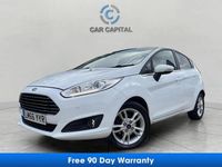 Used Ford Fiesta Zetec 100 HP (73 kW) 2017 White Hatchback