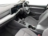 Used VW Golf VIII Life 110 HP (80 kW) 2024 Blue Hatchback