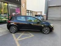 Used Renault Clio Iconic 140 HP (102 kW) 2022 Metallic black  Hatchback