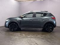 Used Dacia Sandero Extreme 90 HP (66 kW) 2024 Green Hatchback