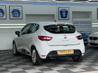 Used Renault Clio Dynamique 75 HP (55 kW) 2017 White Hatchback