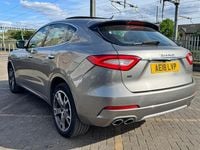 Used Maserati Levante 275 HP (202 kW) 2018 Grey SUV