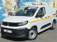 Used Vauxhall Combo 100 HP (73 kW) 2024 White MPV
