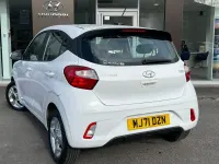 Used Hyundai i10 SE 84 HP (61 kW) 2021 White Hatchback