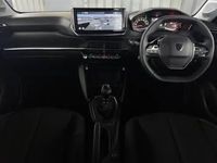 Używany Peugeot 208 Style 101 KM (74 kW) 2025 Szary Hatchback