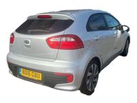 Used Kia Rio 107 HP (78 kW) 2016 Silver Hatchback