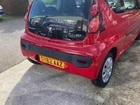Used Peugeot 107 Active 68 HP (50 kW) 2012 Red Hatchback