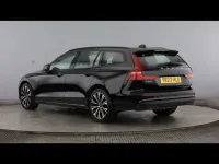 Usado Volvo V60 Core 2023 Preto Carrinha