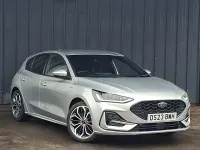 Used Ford Focus ST-Line X 155 HP (114 kW) 2023 Silver Hatchback