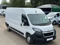 Used Peugeot Boxer Premium 140 HP (102 kW) 2024 White Van