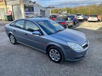 Used Vauxhall Vectra 138 HP (101 kW) 2008 Silver Hatchback