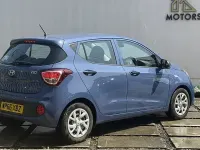 Used Hyundai i10 67 HP (49 kW) 2017 Blue Hatchback