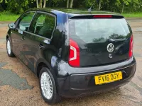Begagnad VW up! high up! 2016 Svart Halvkombi