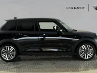 Used Mini Cooper S Hatch 201 HP (147 kW) 2024 Black Hatchback