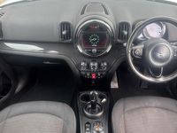 Begagnad Mini Cooper Classic 136 HK (100 kW) 2020 Halvkombi
